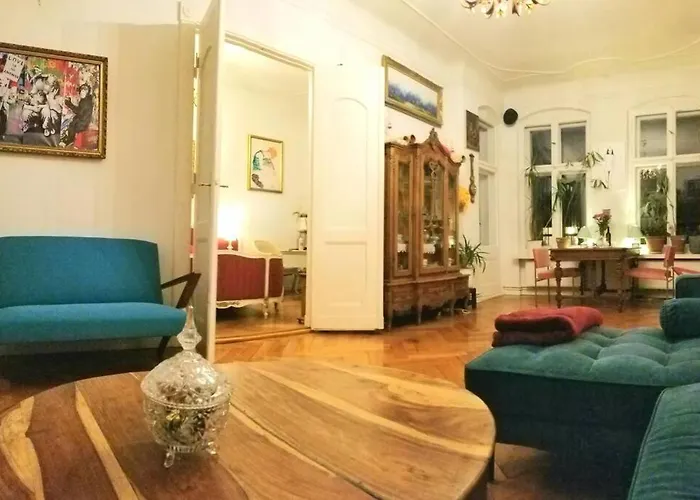 Art Deco Stylish 3 Room Apartment Berlin Kreuzberg